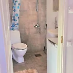 Beautiful In The Middle Of The With Own Parking - Applegarden - 5-6 Persons Appartamento *