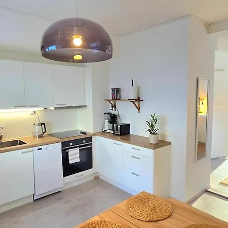 Apartment Beautiful In The Middle Of The With Own Parking - Applegarden - 5-6 Persons *