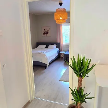 Huoneisto Beautiful In The Middle Of The With Own Parking - Applegarden - 5-6 Persons Lahti