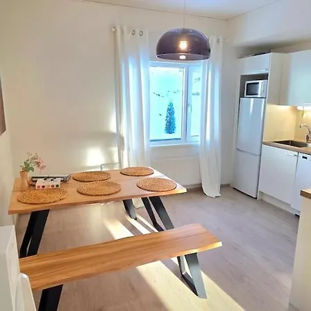 Beautiful In The Middle Of The With Own Parking - Applegarden - 5-6 Persons Lejlighed Lahti