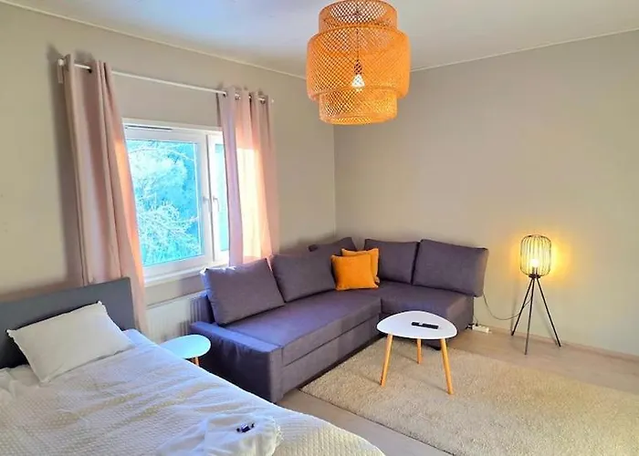 Beautiful In The Middle Of The With Own Parking - Applegarden - 5-6 Persons Daire Lahti